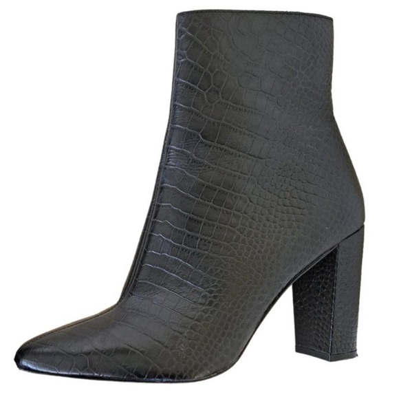 Matisse Shoes - Matisse Cadet Heeled Bootie Black Croc Embossed Women’s Size 7.5M